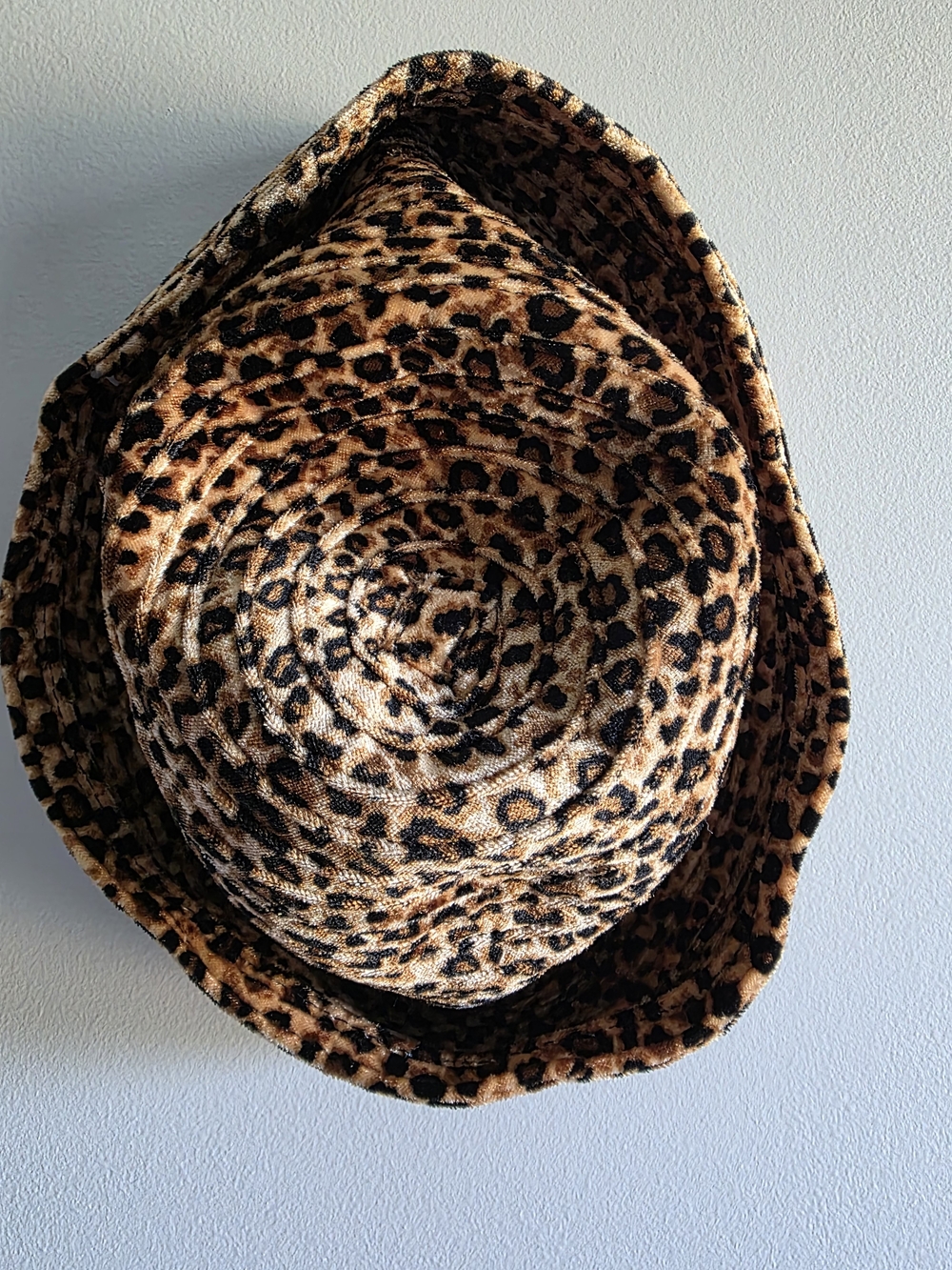 Women’s Leopard Print Cowboy Hat Soft Plush Western Cowgirl Animal Print